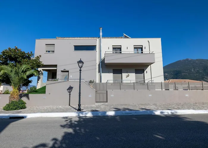 Malena Villa